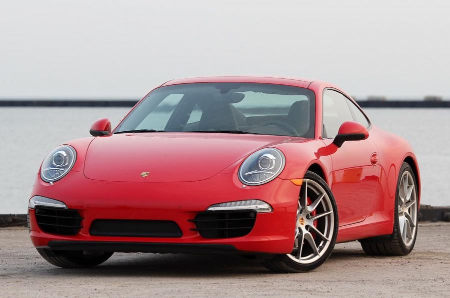  Porsche 911 Carrera S 2013 года  (фото 40 из 51)